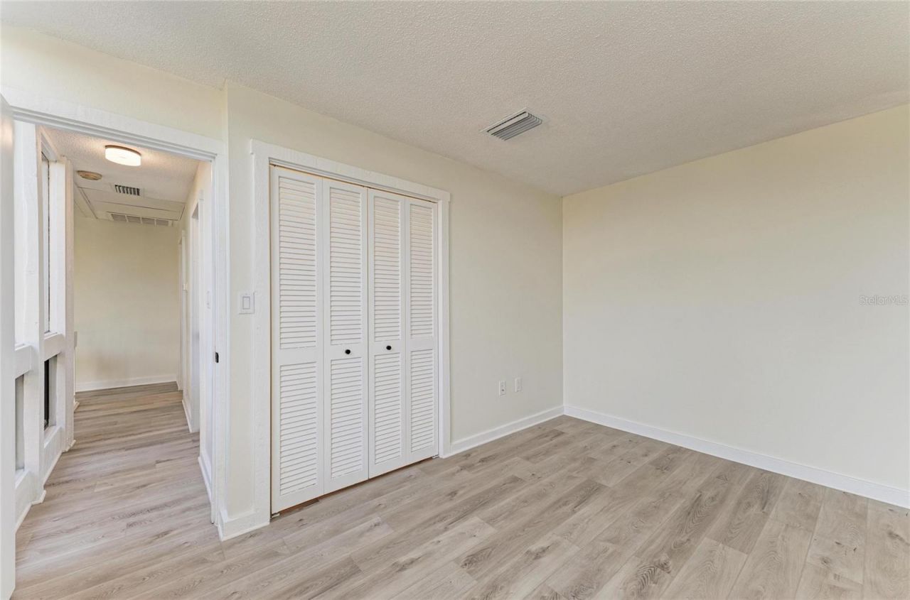 800 S Blvd Of The Presidents, Unit 9, Sarasota, FL 34236 Photo