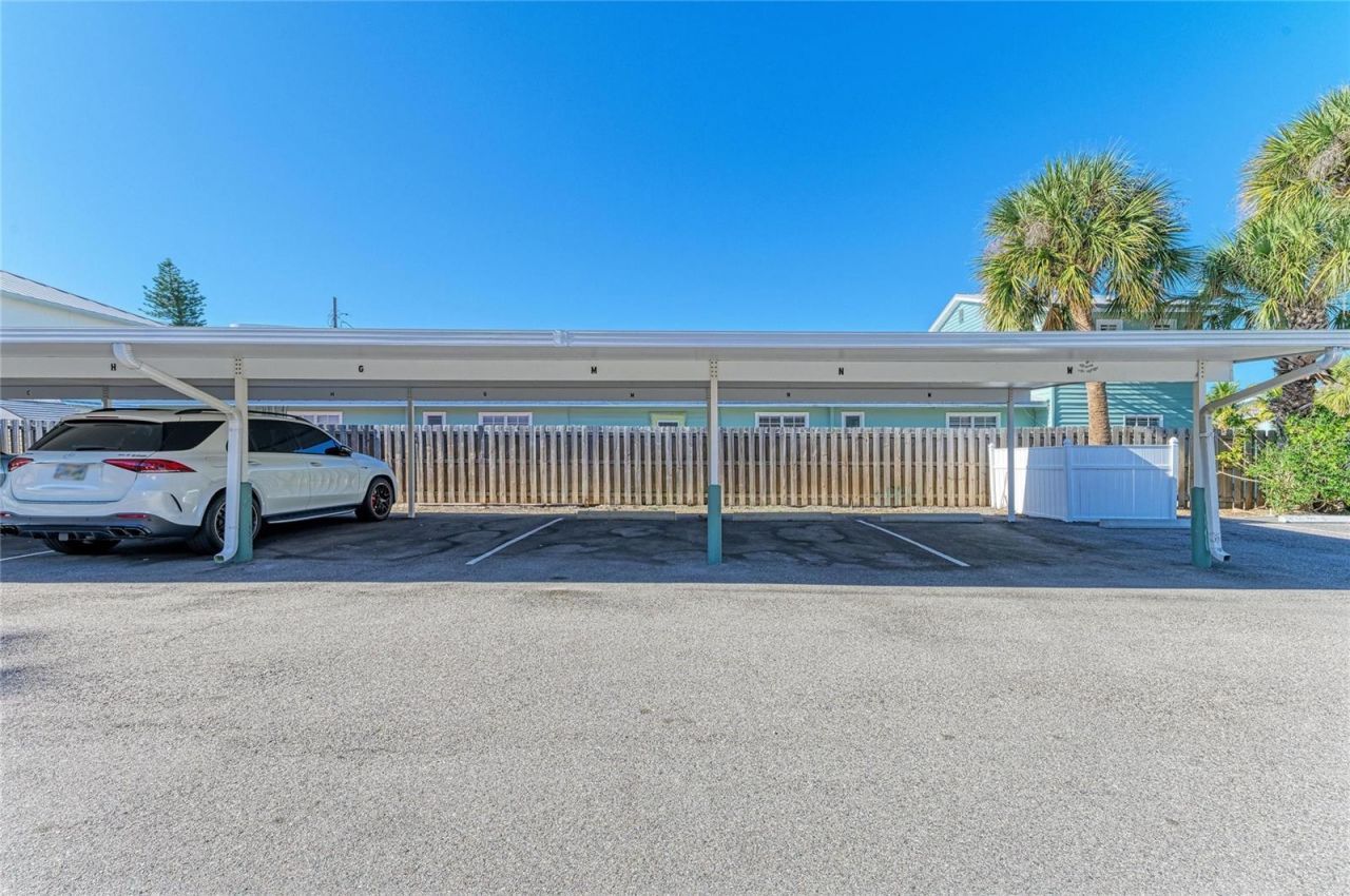 800 S Blvd Of The Presidents, Unit 9, Sarasota, FL 34236 Photo