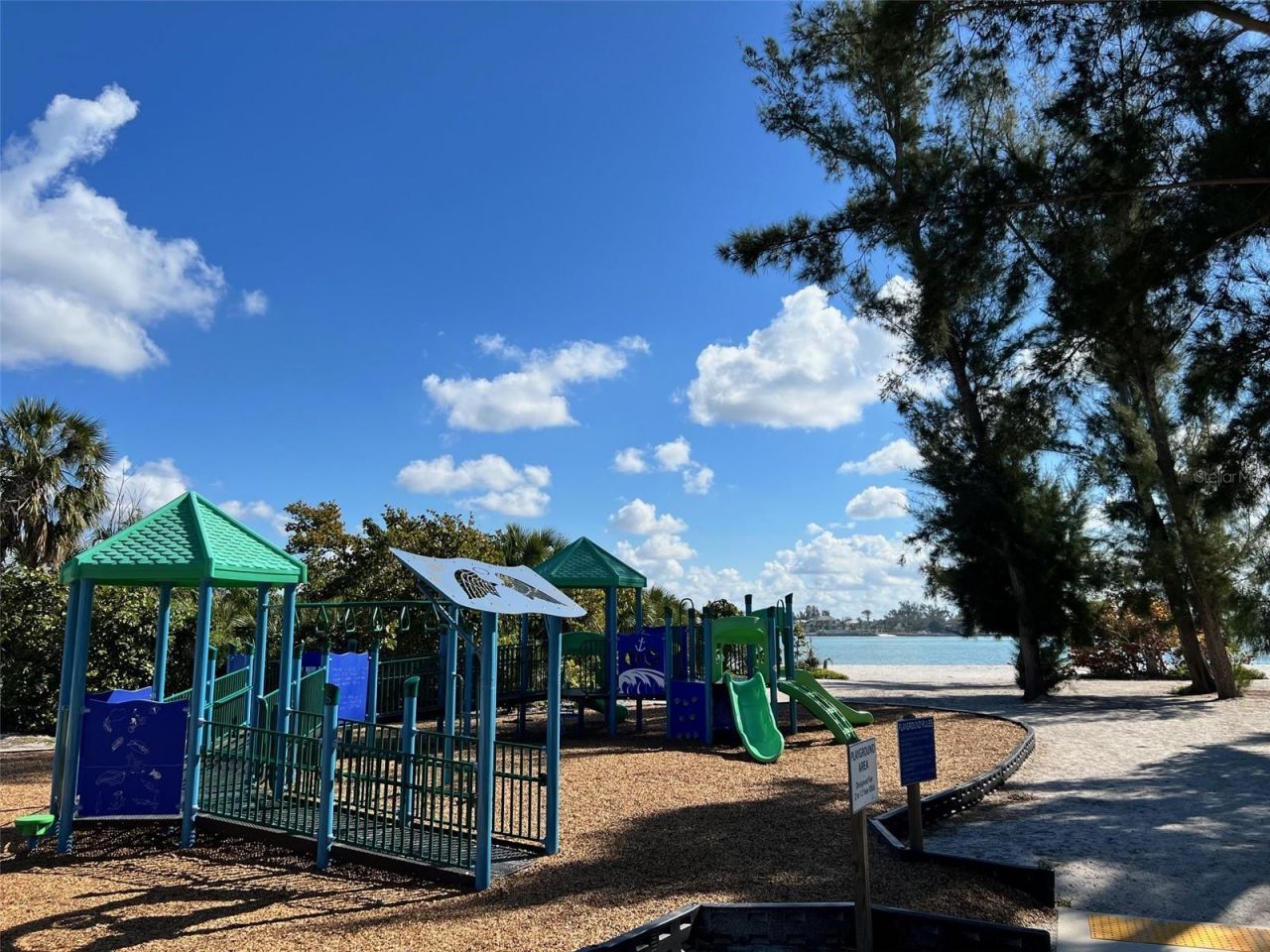 800 S Blvd Of The Presidents, Unit 9, Sarasota, FL 34236 Photo