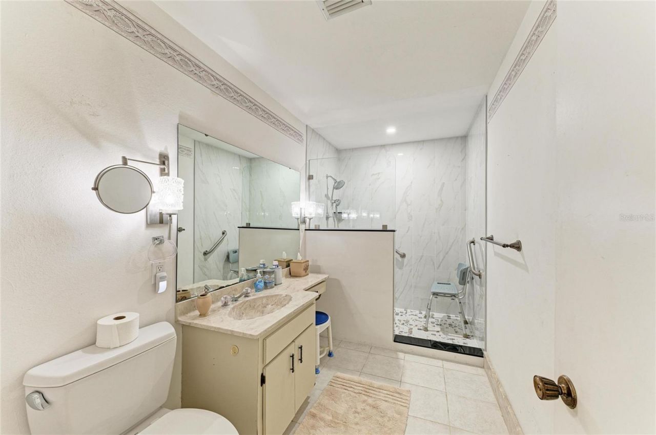 5400 34th Street W, Unit 16B, Bradenton, FL 34210 Photo