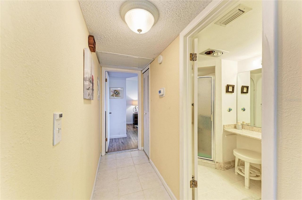 5400 34th Street W, Unit 16B, Bradenton, FL 34210 Photo