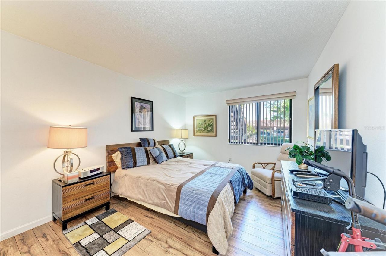 5400 34th Street W, Unit 16B, Bradenton, FL 34210 Photo