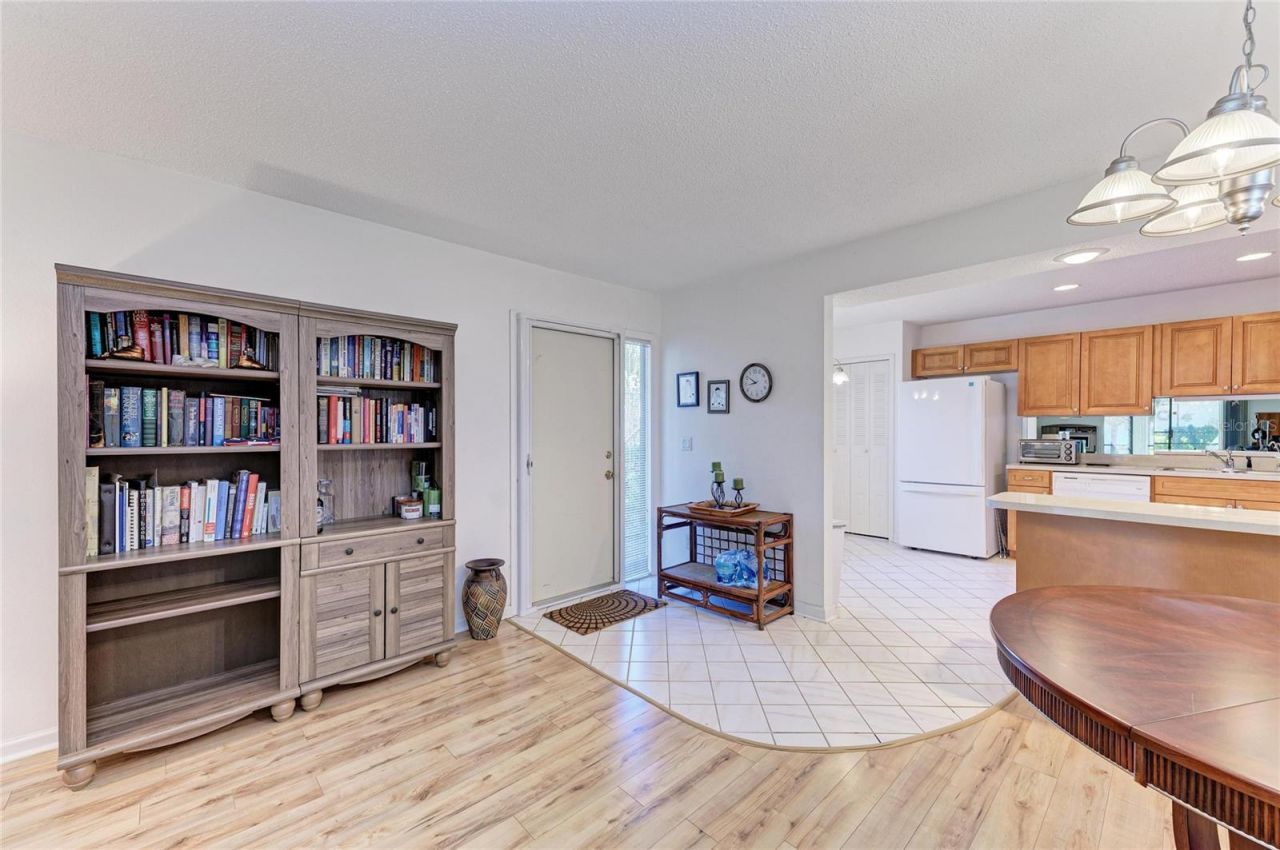 5400 34th Street W, Unit 16B, Bradenton, FL 34210 Photo