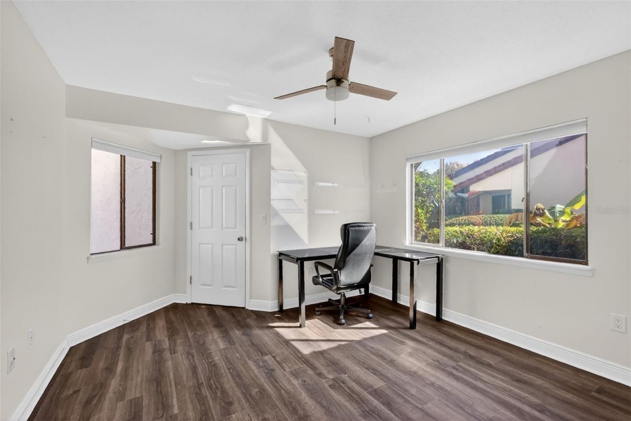 301 Clusterwood Drive, Yalaha, FL 34797 Photo