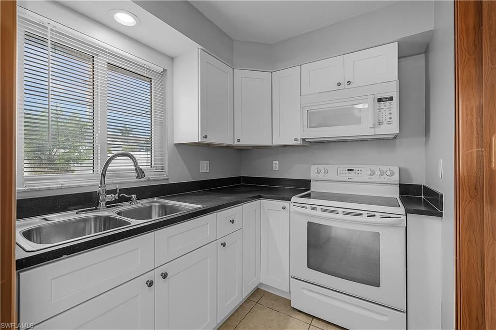 4012/4014 SW 16th Pl, Cape Coral, FL 33914 Photo