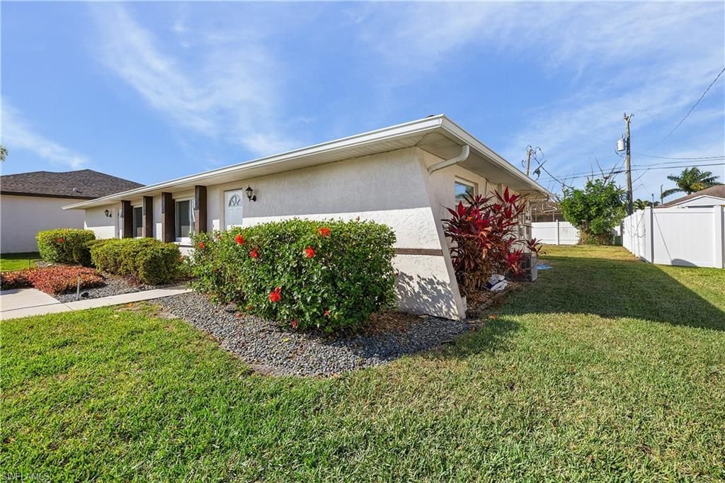 4012/4014 SW 16th Pl, Cape Coral, FL 33914 Photo