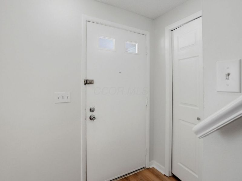 971 Timberbank Drive, Westerville, OH 43081 Photo 4