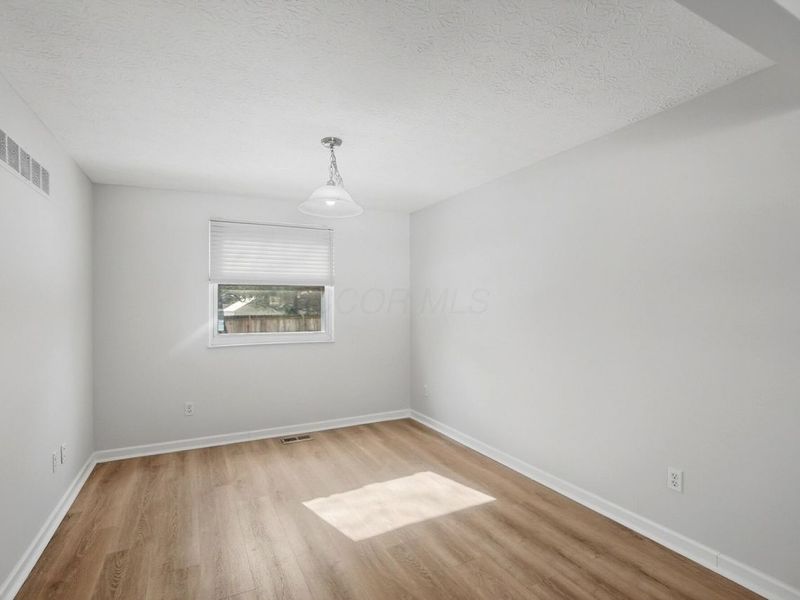 971 Timberbank Drive, Westerville, OH 43081 Photo 8