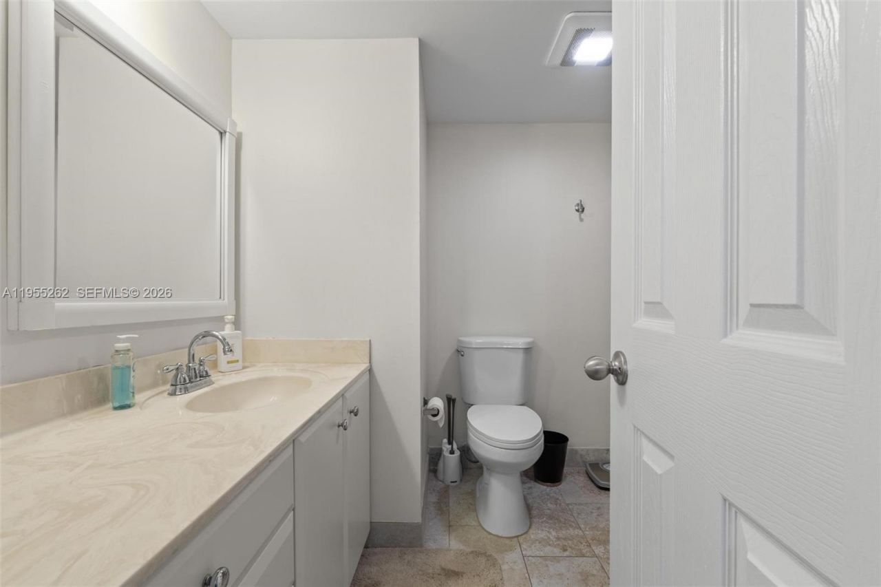 6662 Boca Del Mar Dr , Unit 112, Boca Raton, FL 33433 Photo