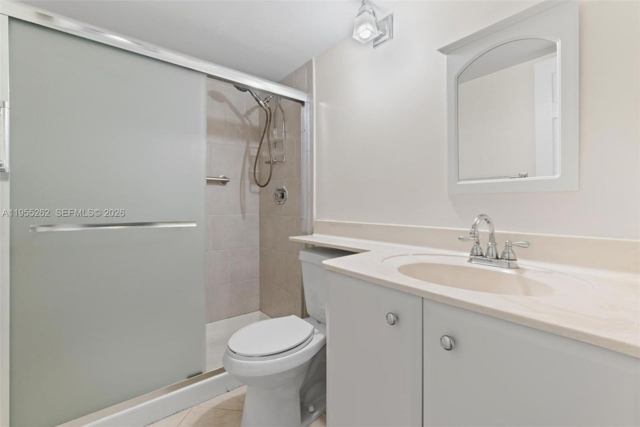 6662 Boca Del Mar Dr , Unit 112, Boca Raton, FL 33433 Photo