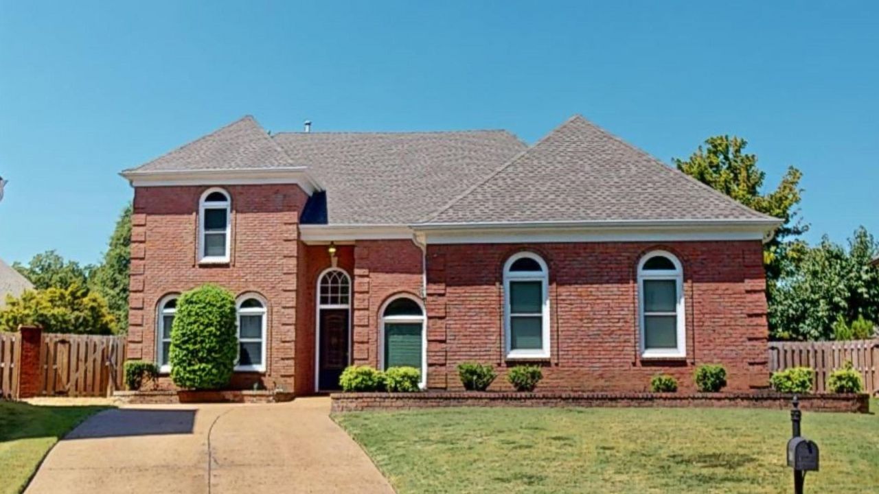 3049 Oakleigh Manor Cv, Germantown, TN 38138 Main Photo