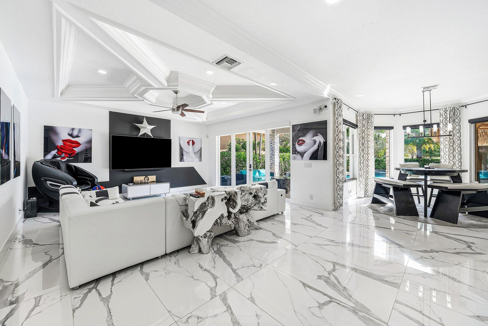 9232 Pineville Drive, Lake Worth, FL 33467 Photo