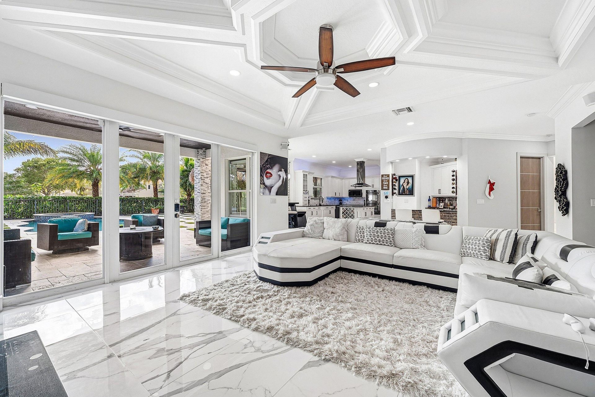 9232 Pineville Drive, Lake Worth, FL 33467 Photo