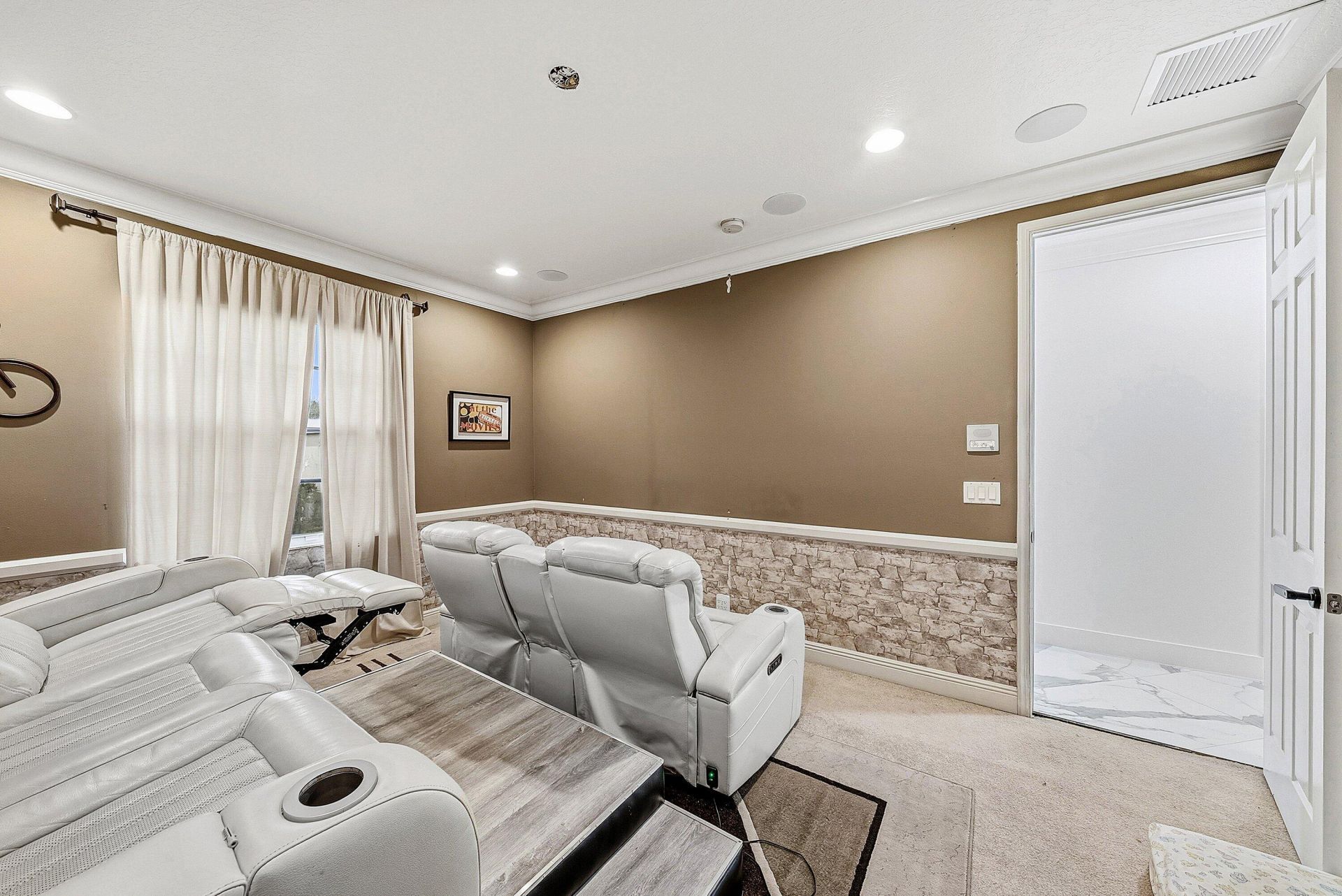 9232 Pineville Drive, Lake Worth, FL 33467 Photo