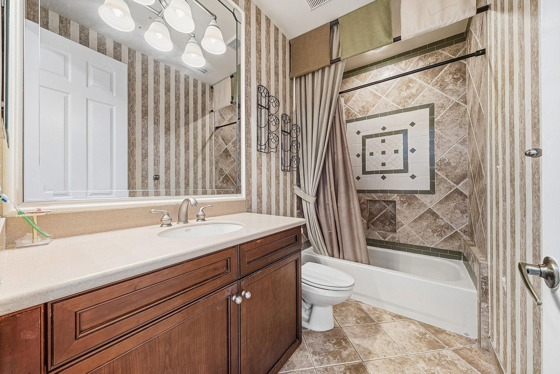 9232 Pineville Drive, Lake Worth, FL 33467 Photo