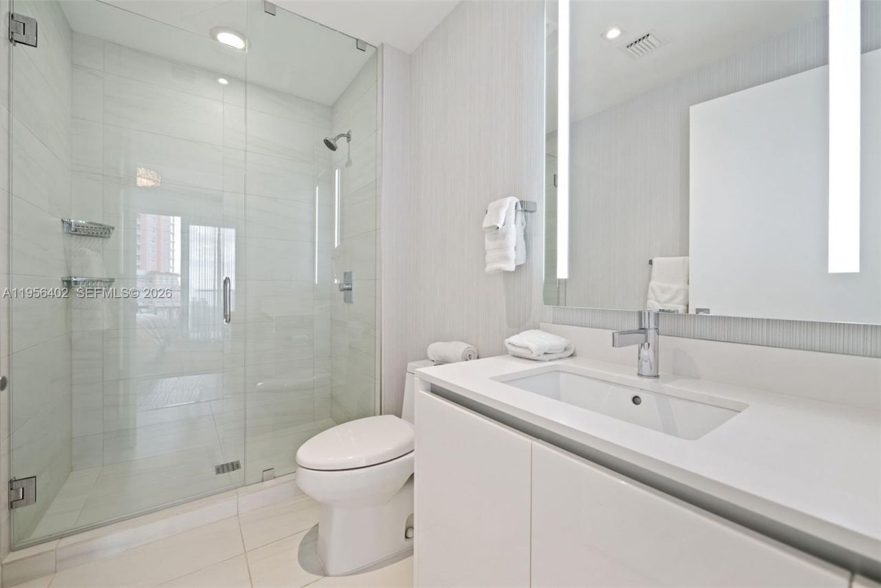 2200 N Ocean Blvd, Unit N703, Fort Lauderdale, FL 33305 Photo