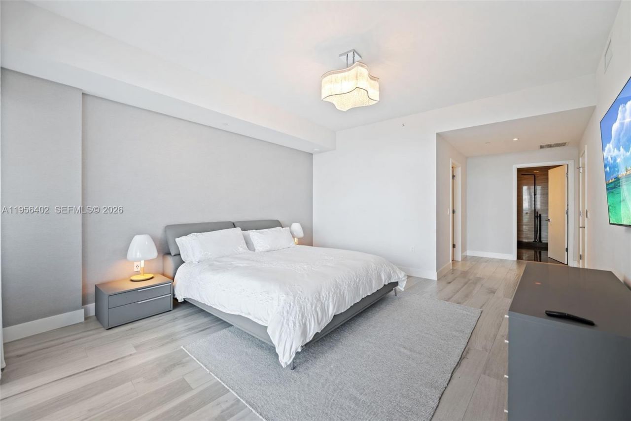 2200 N Ocean Blvd, Unit N703, Fort Lauderdale, FL 33305 Photo