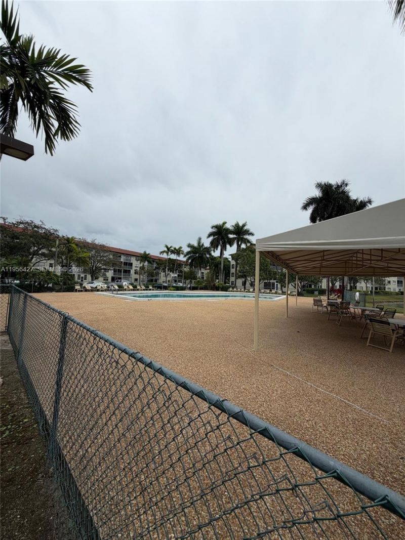 13100 SW 11th Ct, Unit 103C, Pembroke Pines, FL 33027 Photo