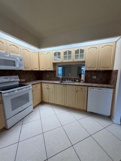 13100 SW 11th Ct, Unit 103C, Pembroke Pines, FL 33027 Photo