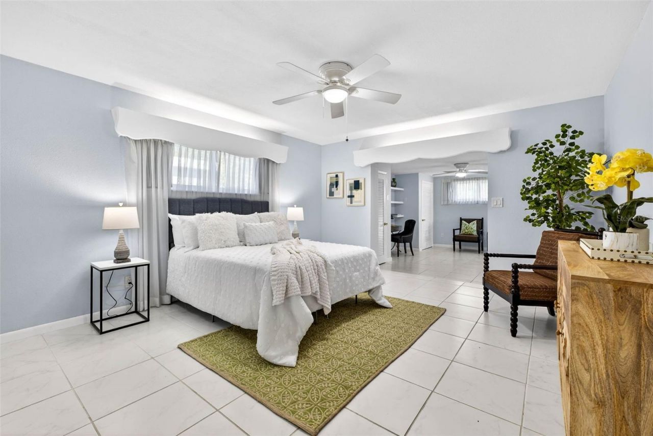 6701 Burlington Avenue N, Saint Petersburg, FL 33710 Photo