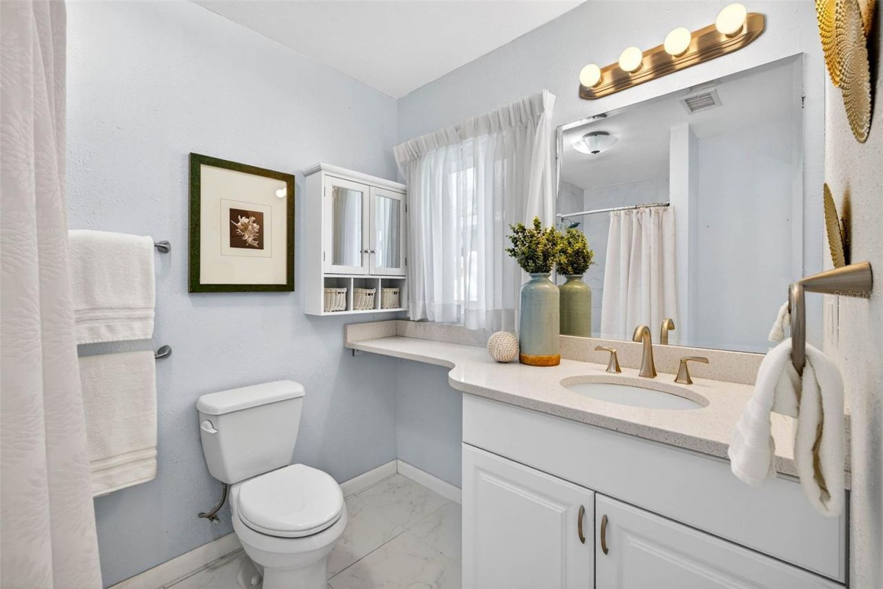 6701 Burlington Avenue N, Saint Petersburg, FL 33710 Photo