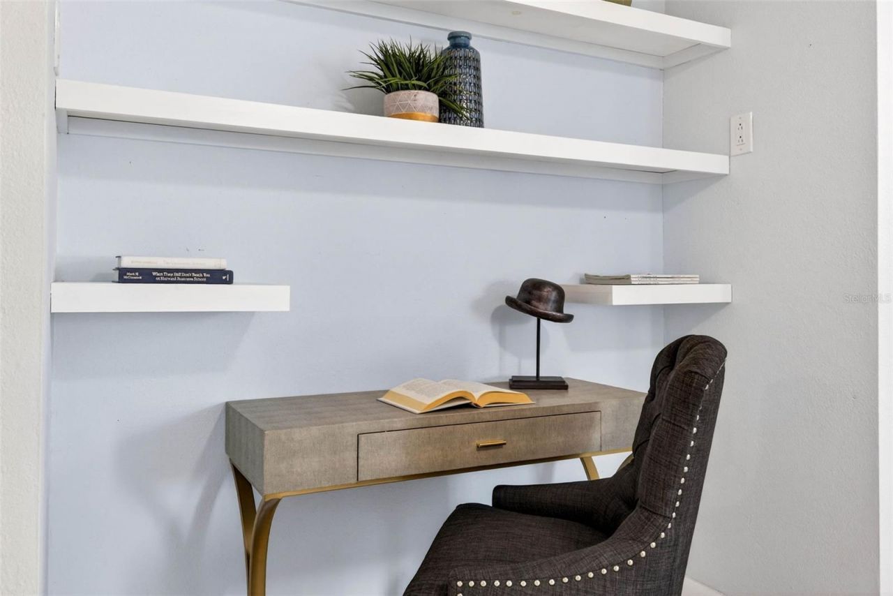 6701 Burlington Avenue N, Saint Petersburg, FL 33710 Photo