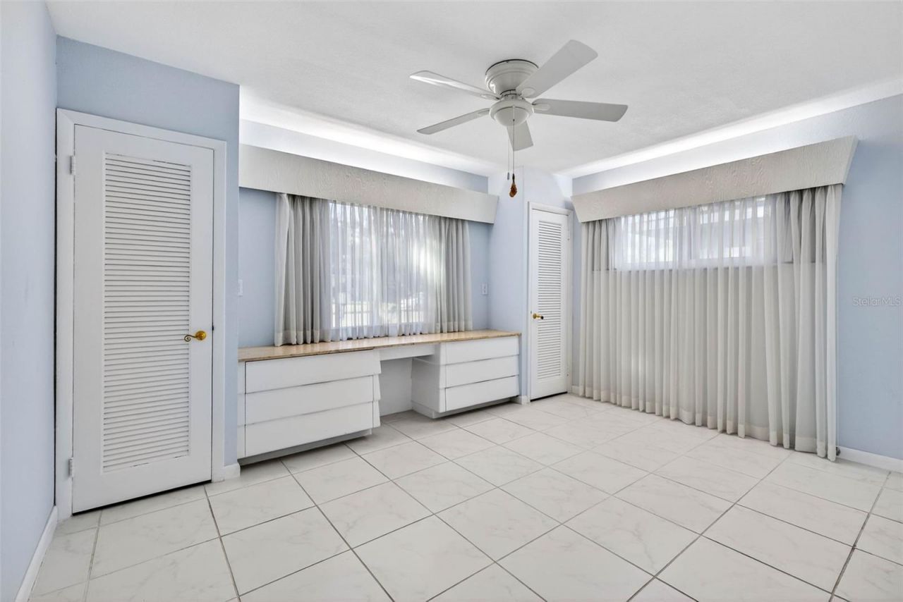 6701 Burlington Avenue N, Saint Petersburg, FL 33710 Photo