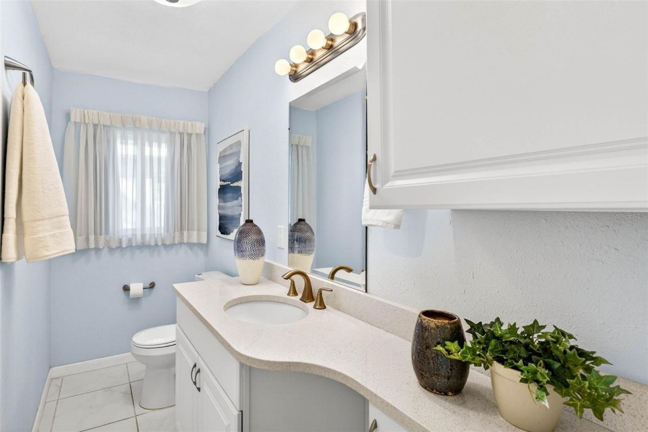 6701 Burlington Avenue N, Saint Petersburg, FL 33710 Photo