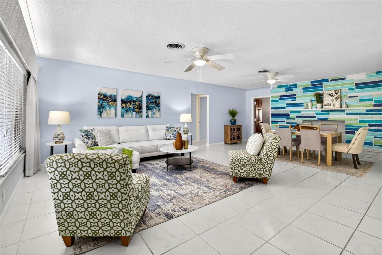 6701 Burlington Avenue N, Saint Petersburg, FL 33710 Photo