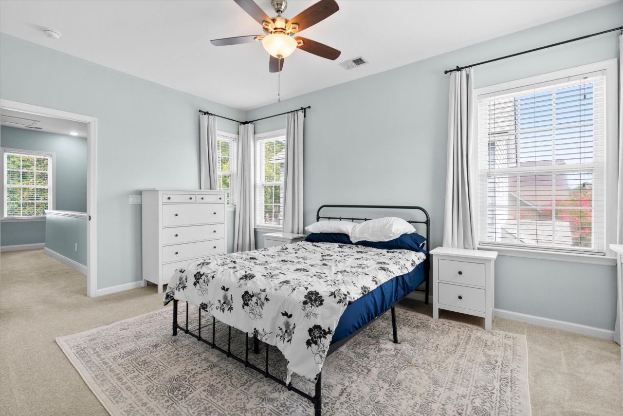 319 Pimpernel Street Photo 17