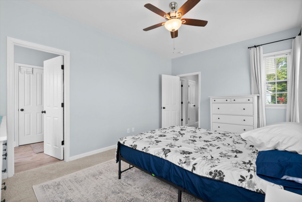 319 Pimpernel Street Photo 18