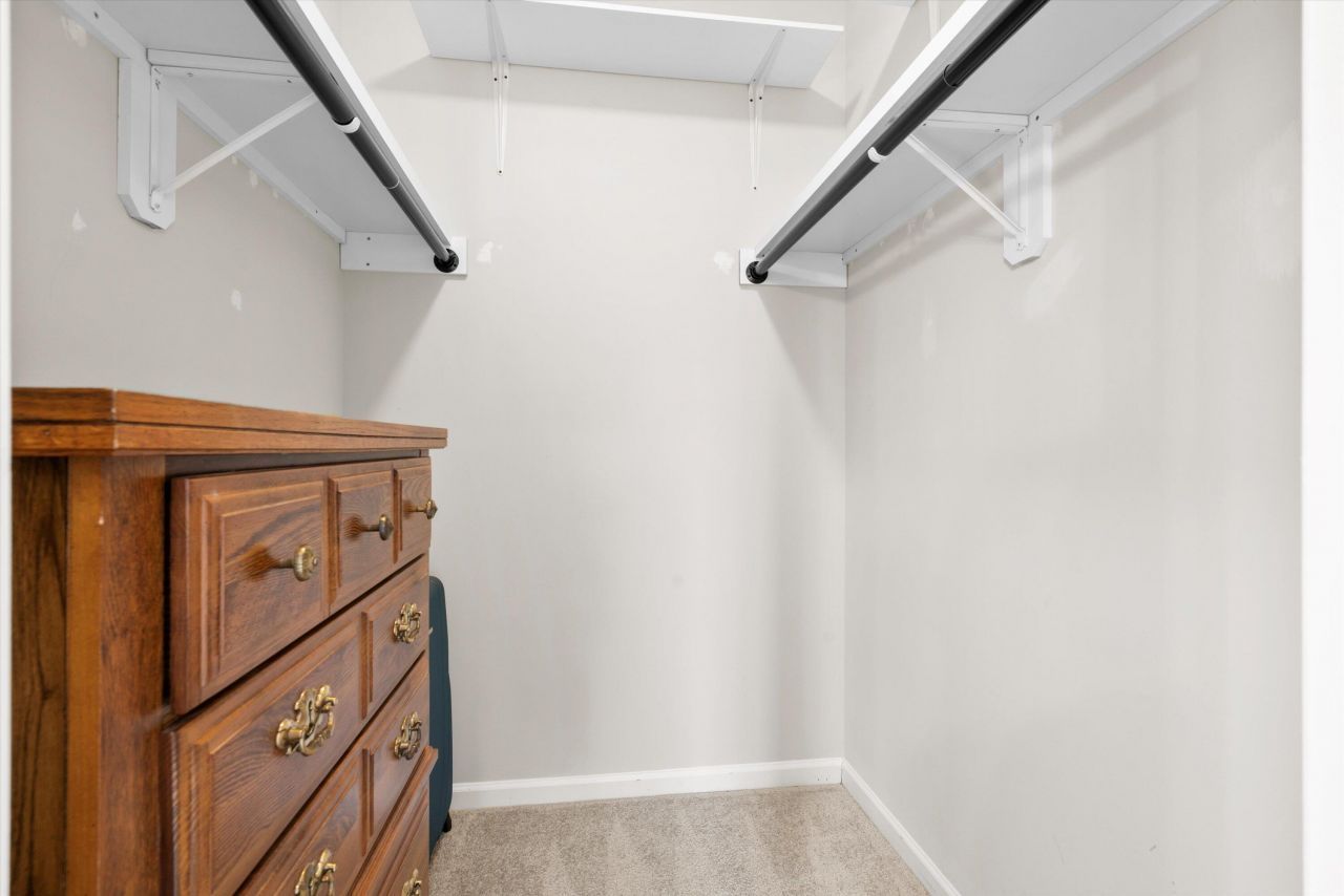 319 Pimpernel Street Photo 21