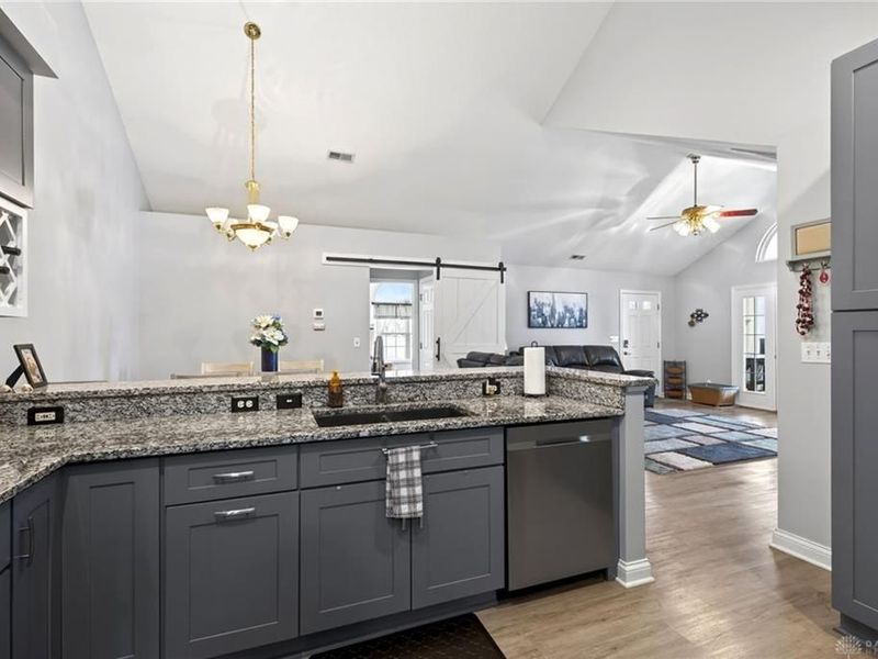 2072 Willow Run Circle, Mad River Township, OH 45323 Photo 15