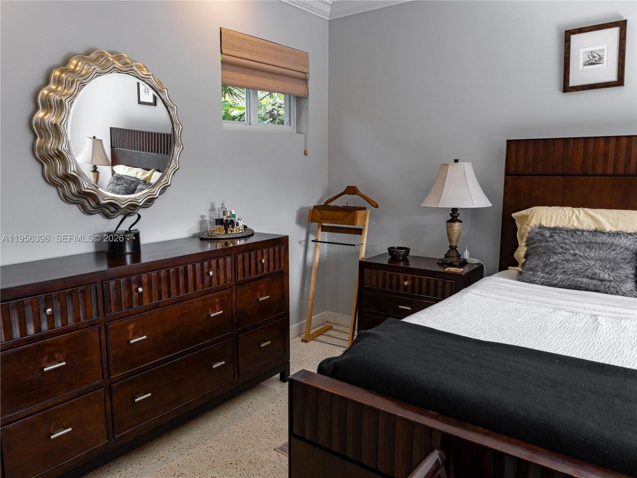 9117 Carlyle Ave, Surfside, FL 33154 Photo