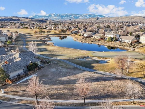 7465 Island Queen Drive, Sparks, NV 89436