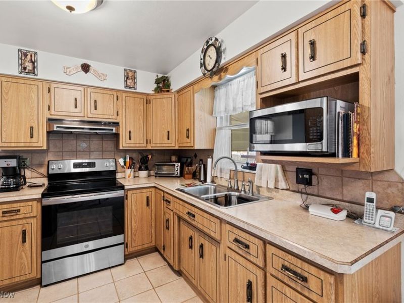 119 Benita Drive, Mingo Junction, OH 43938 Photo 12