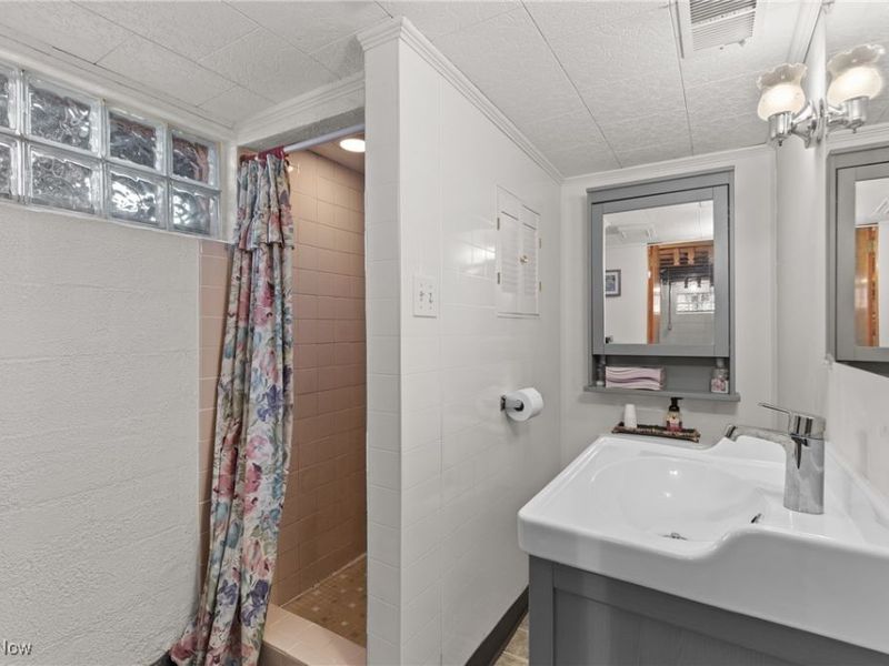 119 Benita Drive, Mingo Junction, OH 43938 Photo 27