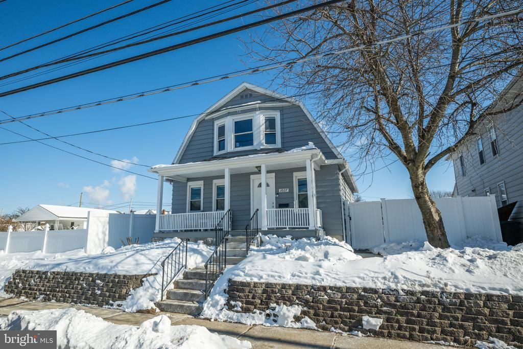 1027 1st Avenue, Hellertown, PA 18055 Main Photo