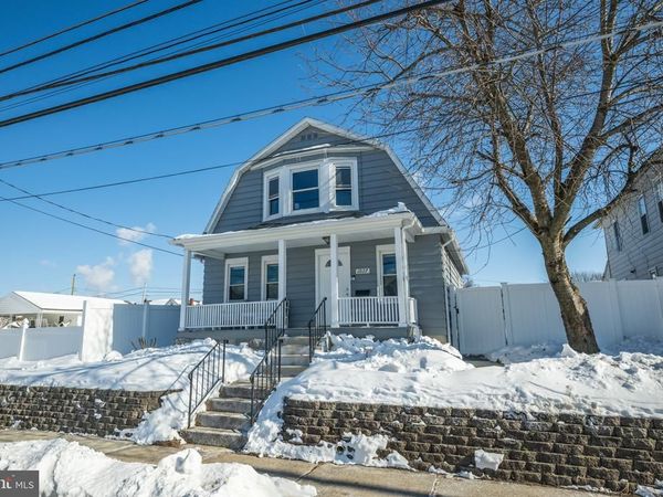 1027 1ST AVENUE, HELLERTOWN, PA 18055