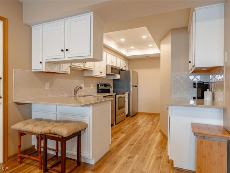 4200 NW Tannybrooke Lane NW, Unit B, Canton, OH 44718 Photo 11