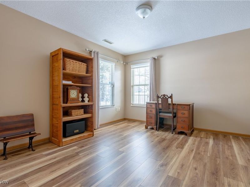 4200 NW Tannybrooke Lane NW, Unit B, Canton, OH 44718 Photo 18