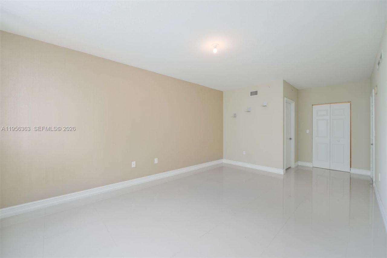 1755 E Hallandale Beach Blvd , Unit 1408E, Hallandale Beach, FL 33009 Photo
