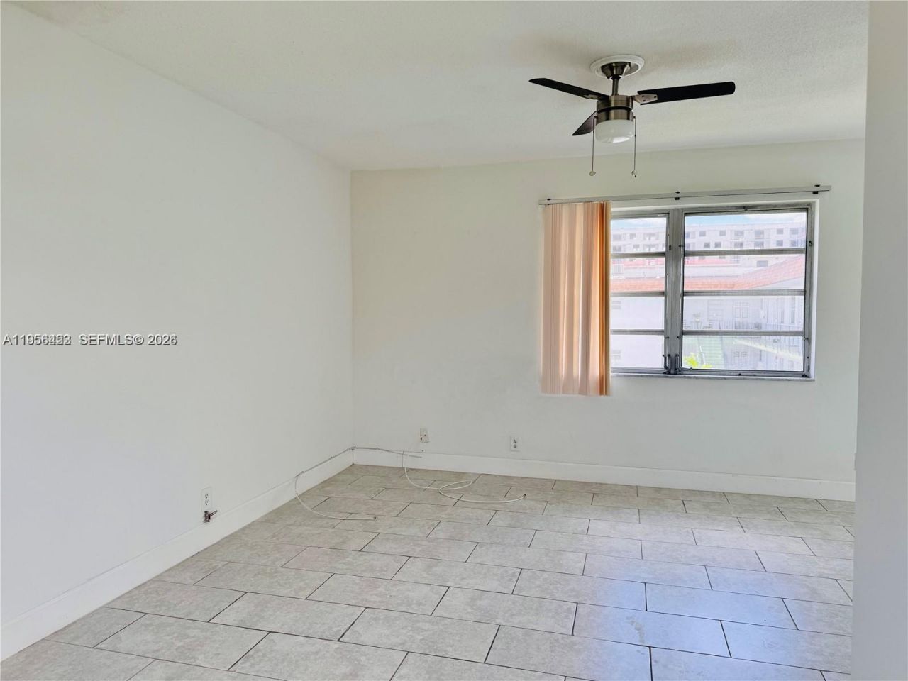 2225 Polk St, Unit 11B, Hollywood, FL 33020 Photo