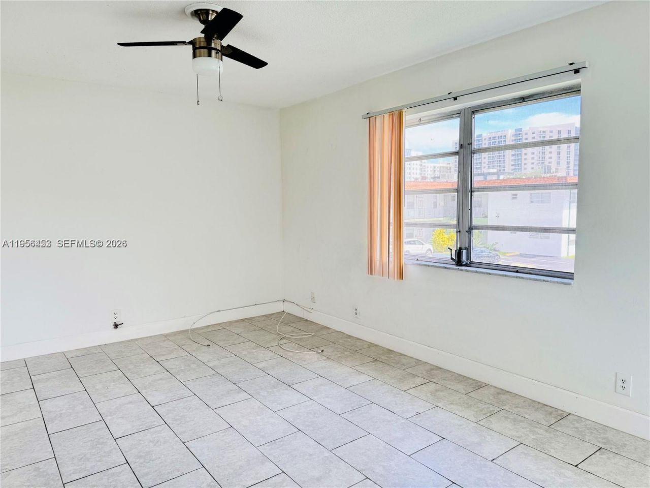 2225 Polk St, Unit 11B, Hollywood, FL 33020 Photo