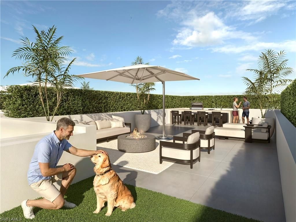 210 9th St S, Unit 301, Naples, FL 34102 Photo