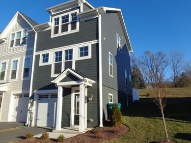 3435 Monterey Dr, Harrisonburg, VA 22801