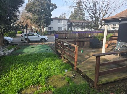 5765 Nina Way, Sacramento, CA 95824 Photo