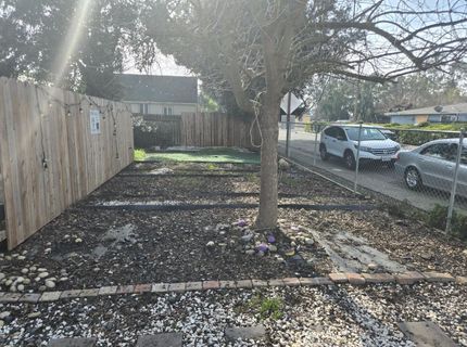 5765 Nina Way, Sacramento, CA 95824 Photo