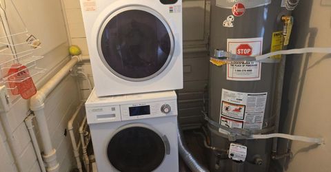 5765 Nina Way, Sacramento, CA 95824 Photo