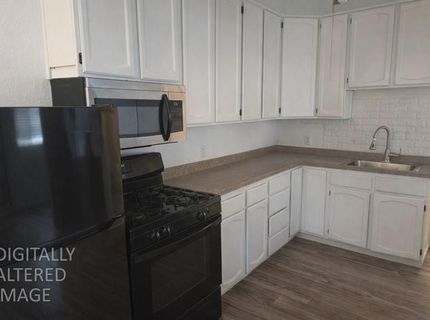 5765 Nina Way, Sacramento, CA 95824 Photo